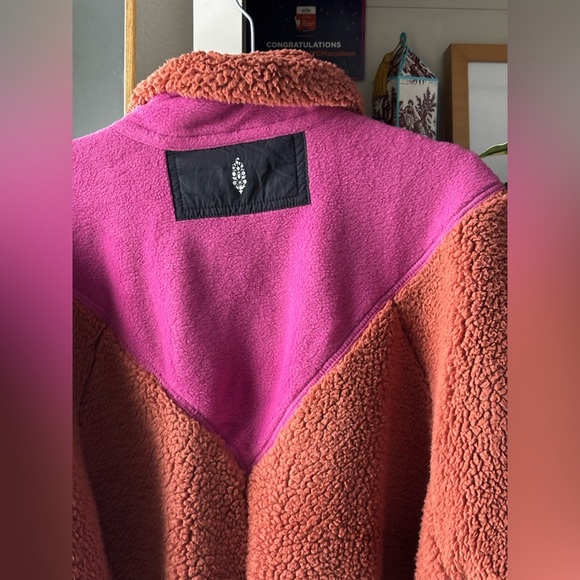 FP Movement Fall To Rise Fleece Quarter Snap brown and pink - Picture 6 of 6